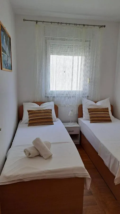 Apartment B&S Kožino